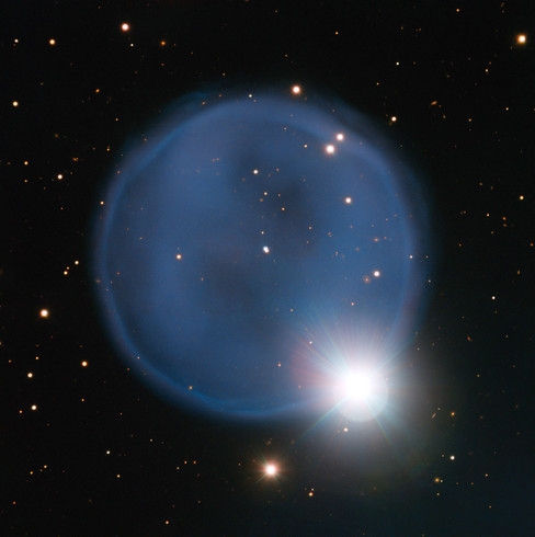 Abell 33: la nebulosa preziosa quanto un diamante