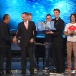 Giovanni Caccamo trionfa a Sanremo 2015 nella categoria Nuove Proposte. “Dedico la vittoria al mio papà”