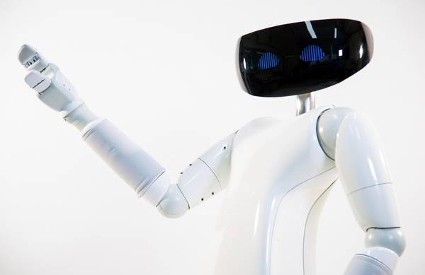 Nasce R1, il robot  domestico in arrivo nel 2017