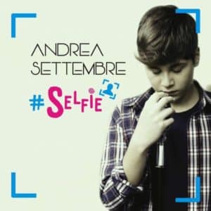 Andrea Settembre: il cantante e youtuber è la nuova star del web (andrea settembre selfie  300x300)
