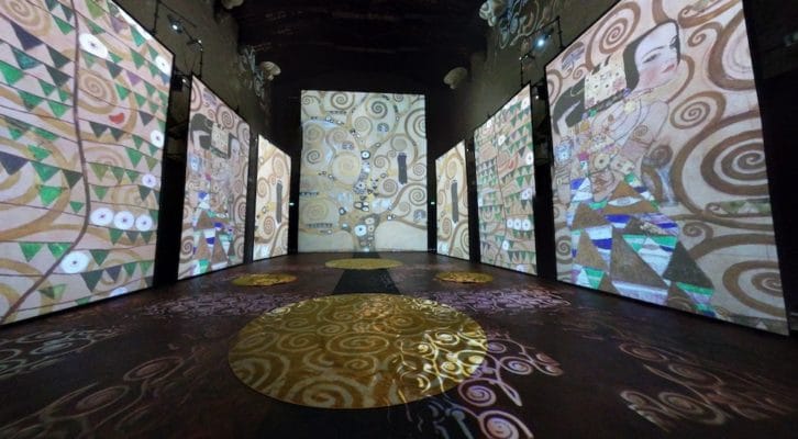 Klimt Experience approda alla Basilica dello Spirito Santo di Napoli