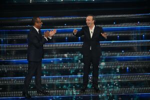 Sanremo 2025: straordinaria serata delle cover, ora aspettiamo la finale (DMF 1522 300x200)