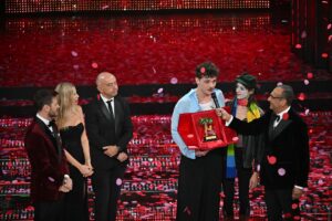 Olly vince il Festival di Sanremo 2025 (DMF 5287 300x200)